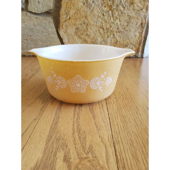 Vintage Pyrex 473-B Butterfly Gold 1L 6" Casserole Dish (w/ wear GUC) Retro - Picture 1 of 10